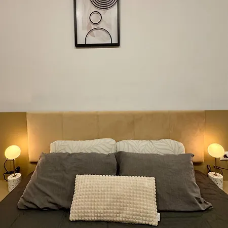 Spot *