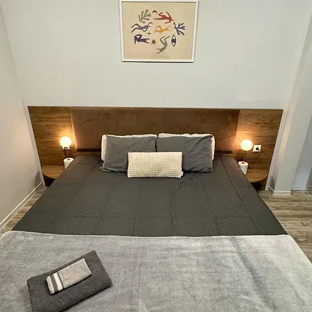 Апартаменты Spot *